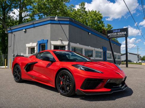 Used 2021 Chevrolet Corvette Stingray Premium Conv w/ Z51 Performance Package RWD image 1