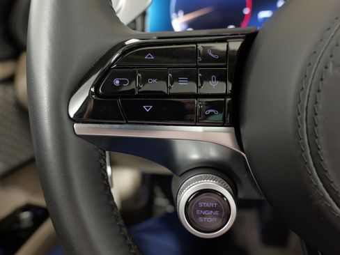 Used 2023 Maserati Grecale GT AWD/4WD image 41