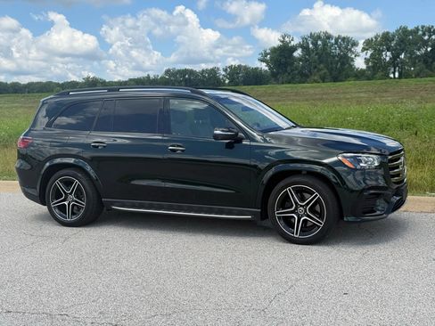 Used 2024 Mercedes-Benz GLS 450 4MATIC w/ Pinnacle Trim Package image 37