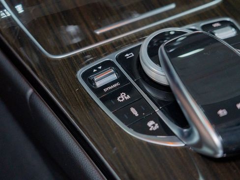 Used 2018 Mercedes-Benz C 63 AMG Cabriolet image 49