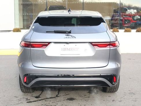 Used 2025 Jaguar F-PACE R-Dynamic S image 7