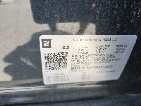 Used 2021 Buick Enclave Essence w/ Sound and Sites Package AWD/4WD image 24