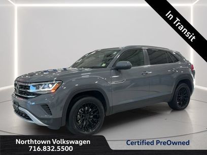 Used 2022 Volkswagen Atlas Cross Sport SE w/ Panoramic Sunroof Package
