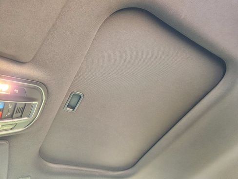 Used 2025 Jeep Grand Cherokee Laredo X RWD image 24