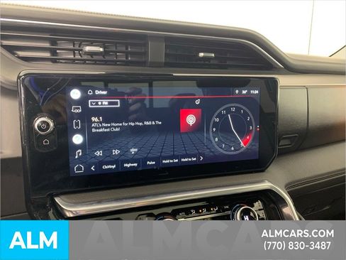 Used 2022 GMC Sierra 1500 Denali w/ Technology Package image 24