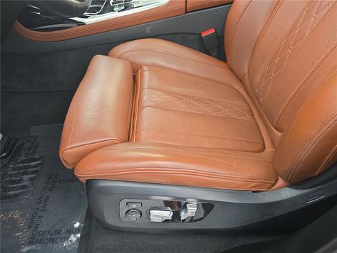 Certified 2024 BMW ALPINA XB7 AWD/4WD image 16