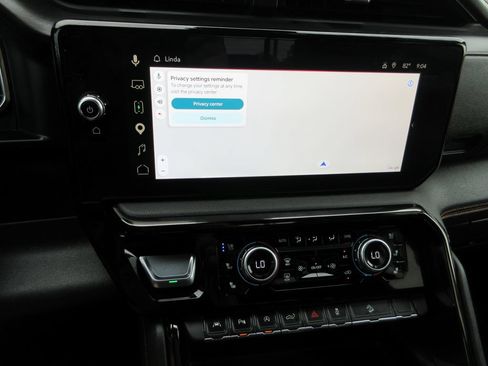Certified 2025 GMC Sierra 1500 AT4 w/ AT4 Premium Package AWD/4WD image 32