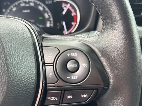 Used 2020 Toyota RAV4 Limited image 41