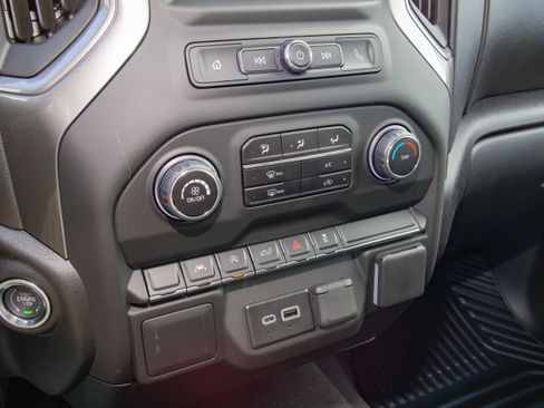 New 2026 Chevrolet Silverado 1500 Custom w/ Turbomax Blackout Package image 17