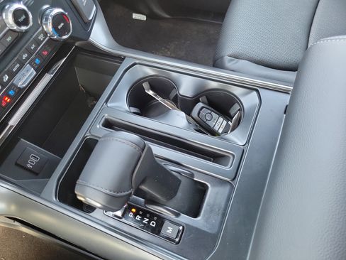 New 2026 Ford F150 Lariat w/ Equipment Group 501A Mid image 23