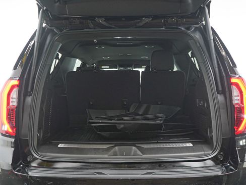 Used 2025 GMC Yukon XL Denali w/ LPO, Floor Liner Package AWD/4WD image 18