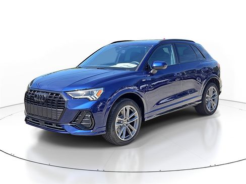 New 2025 Audi Q3 2.0T Premium image 2