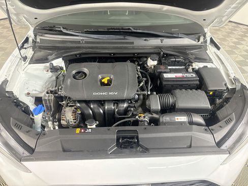 Used 2020 Hyundai Veloster 2.0 Premium FWD image 38