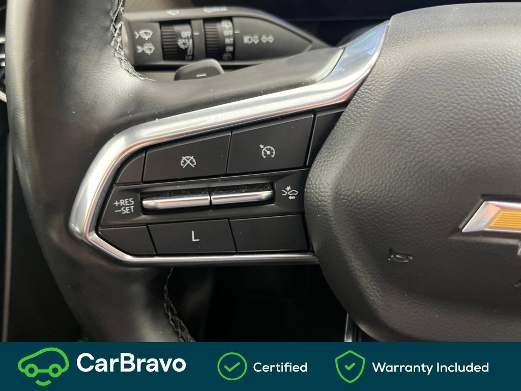 Used 2025 Chevrolet Equinox LT w/ Convenience Package II AWD/4WD image 26