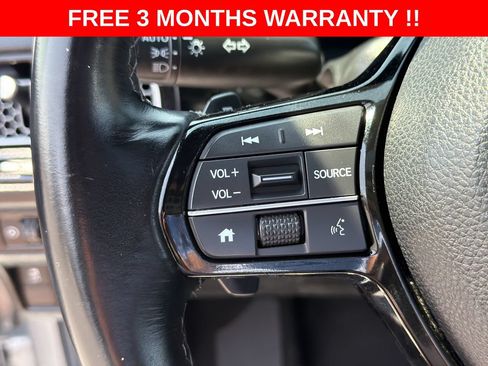 Used 2025 Honda Civic Sport image 40