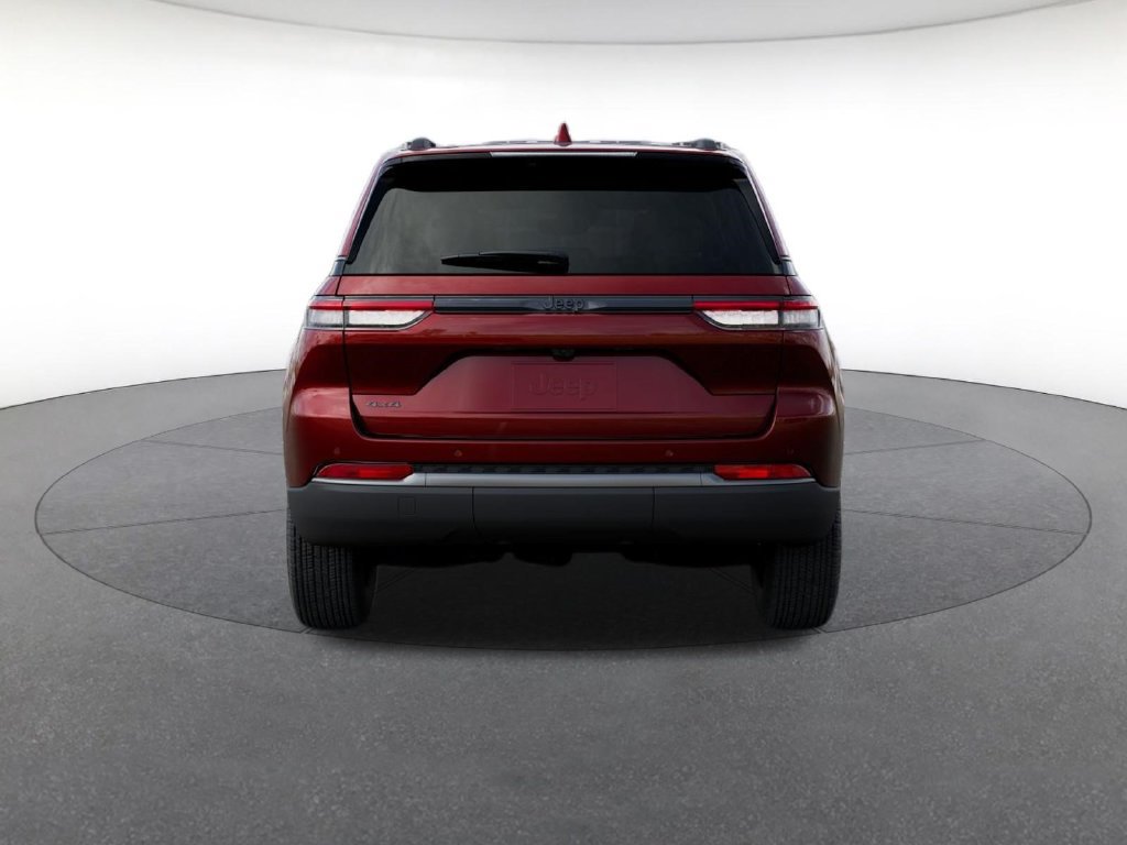 New 2026 Jeep Grand Cherokee Altitude AWD/4WD image 8