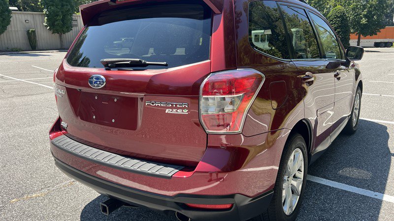 Used 2015 Subaru Forester 2.5i Limited AWD/4WD image 7