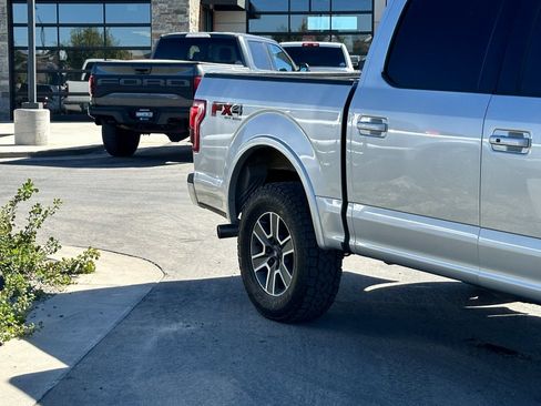 Used 2015 Ford F150 Lariat w/ Equipment Group 501A Mid image 4