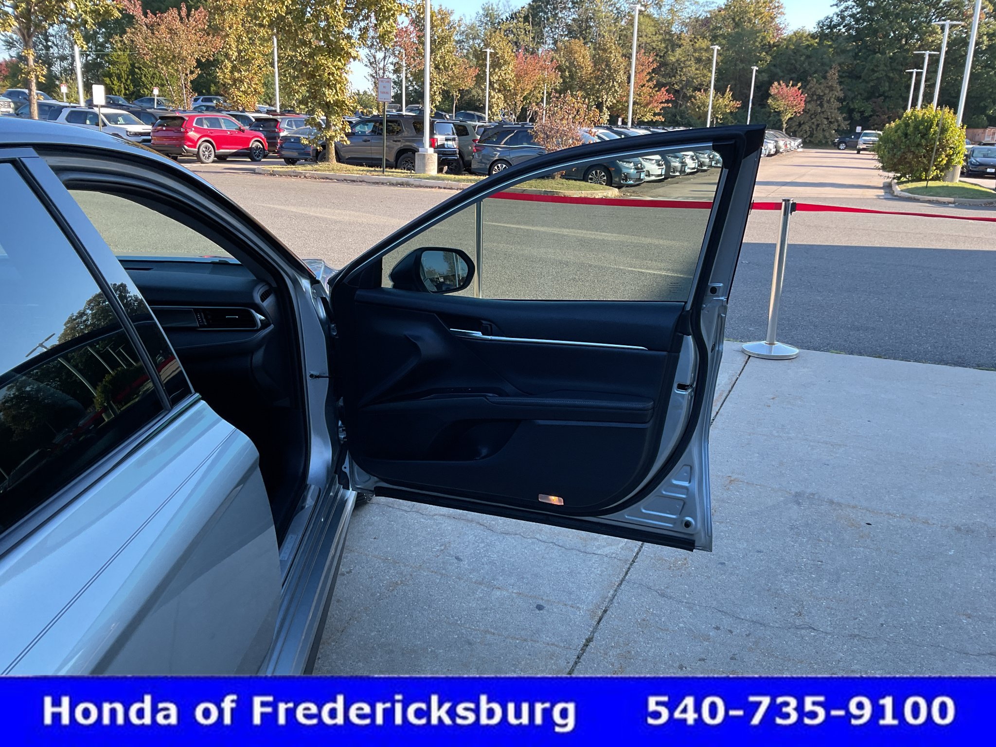 Used 2020 Toyota Camry XSE w/ Driver Assist Package FWD image 22