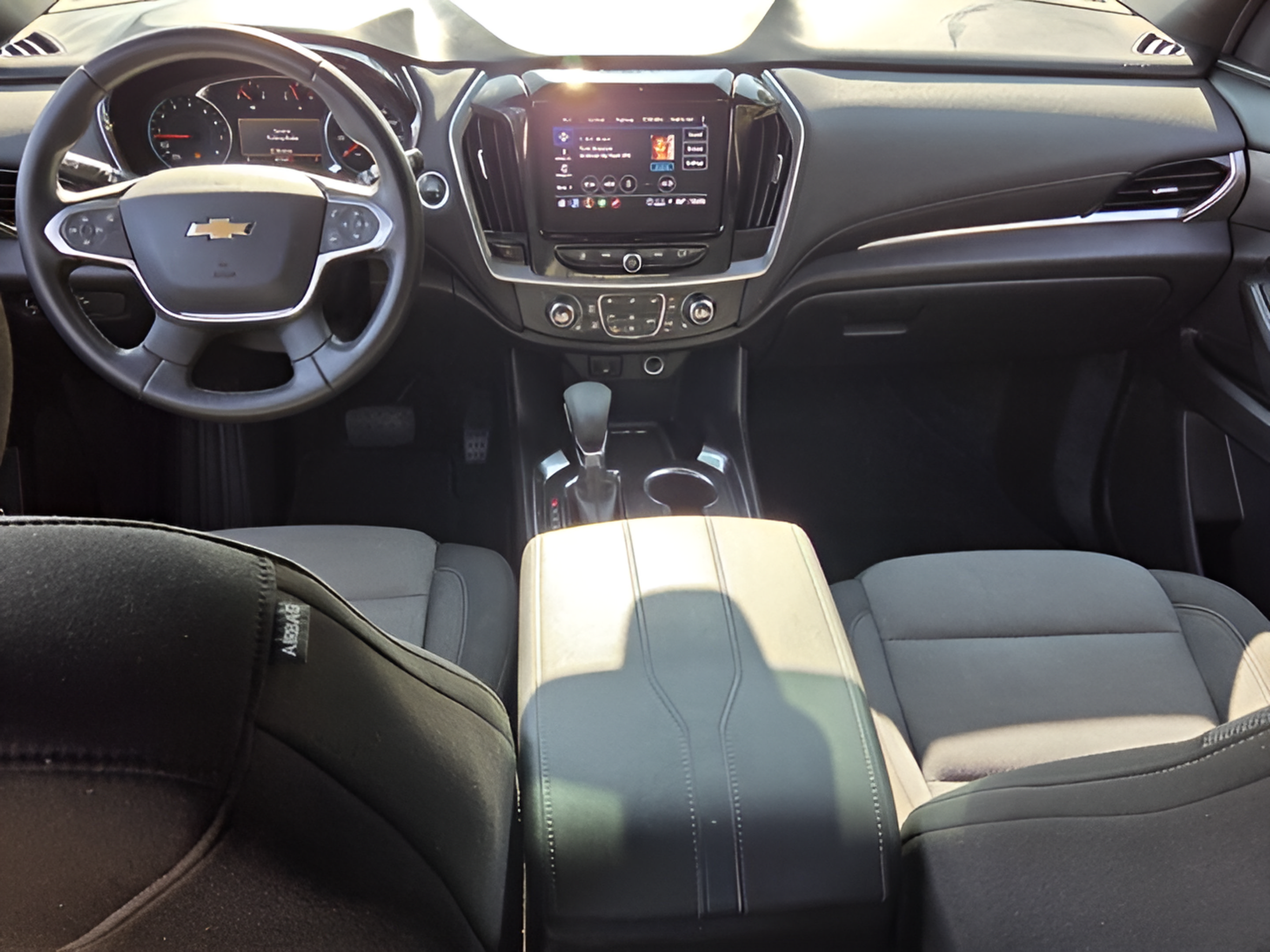 Certified 2023 Chevrolet Traverse LT FWD image 14