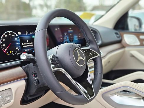 New 2026 Mercedes-Benz GLE 350 4MATIC image 17