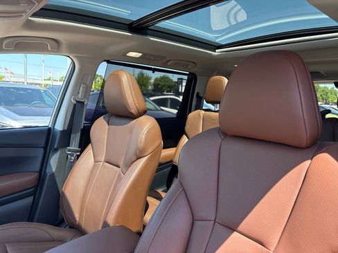 Used 2026 Subaru Ascent Touring AWD/4WD image 5