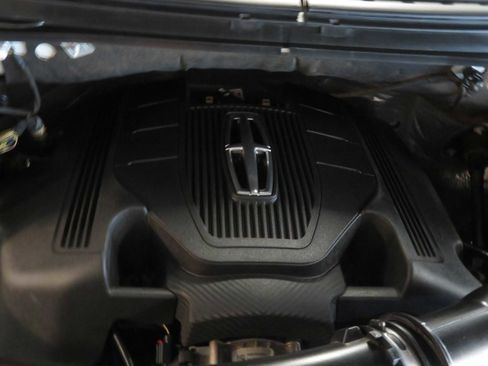 Used 2020 Lincoln Navigator Reserve w/ Luxury Package image 60