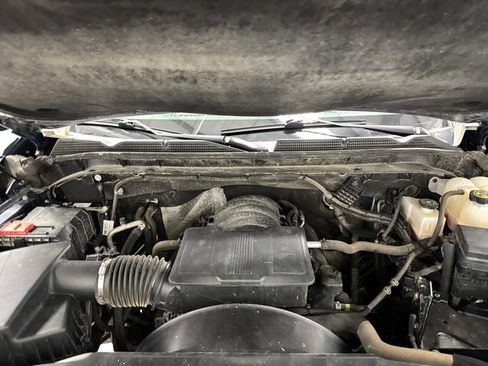 Used 2023 GMC Sierra 2500 SLE image 40