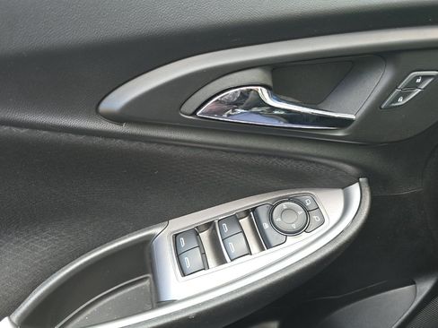 Used 2024 Chevrolet Malibu LS FWD image 11