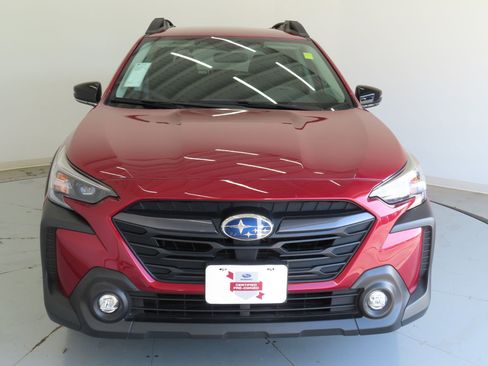 Certified 2025 Subaru Outback Premium image 11