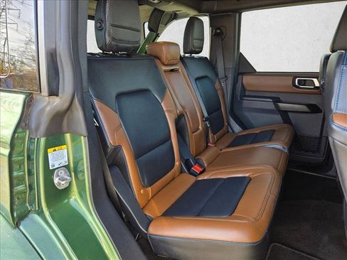 Used 2024 Ford Bronco Outer Banks image 20