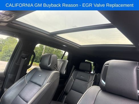 Used 2021 Cadillac Escalade Sport w/ Driver Assist Tech Package AWD/4WD image 16