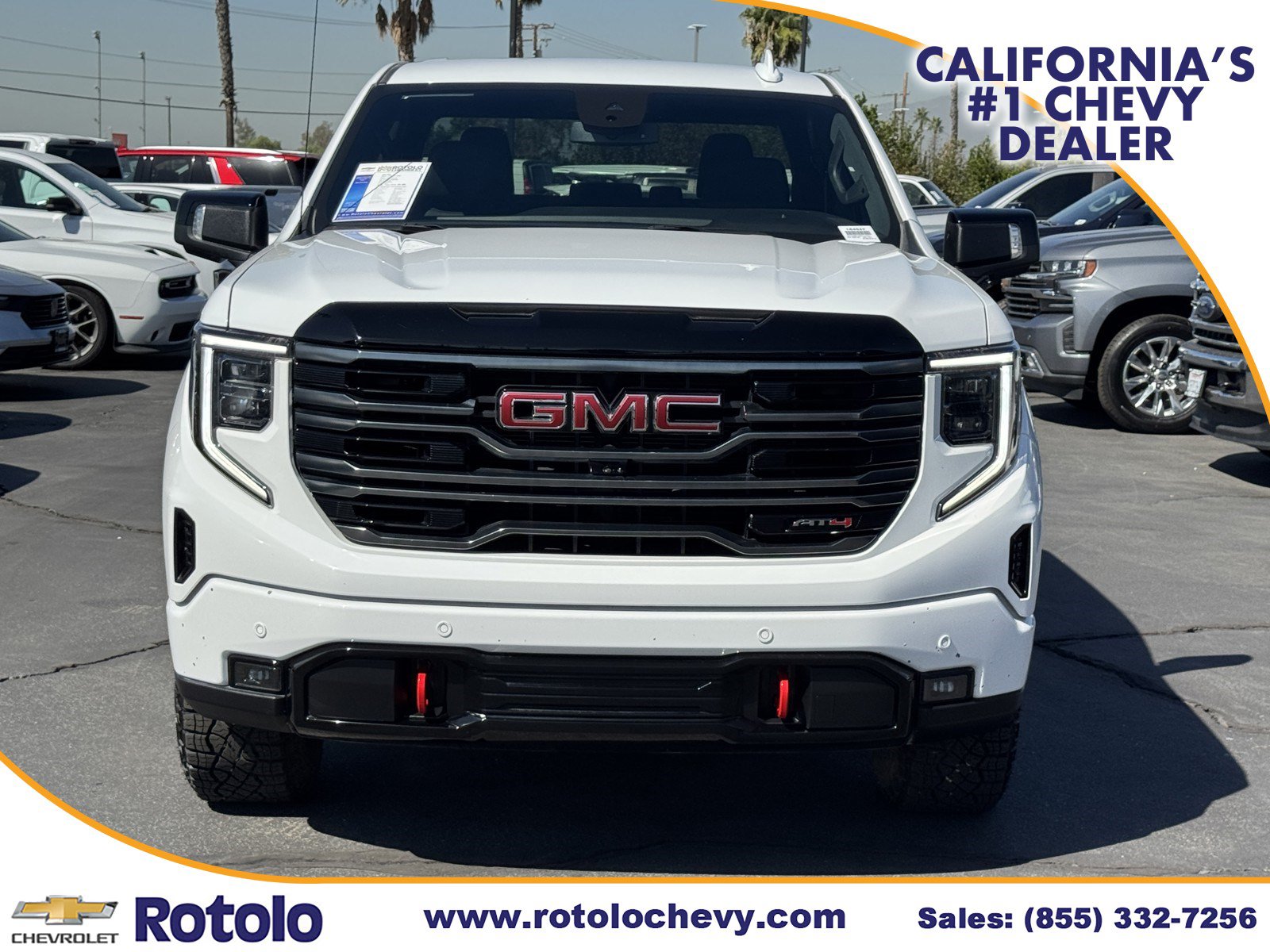 Used 2025 GMC Sierra 1500 AT4 AWD/4WD image 2