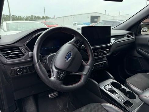 Used 2024 Ford Escape ST-Line w/ Tech Pack #1 image 7