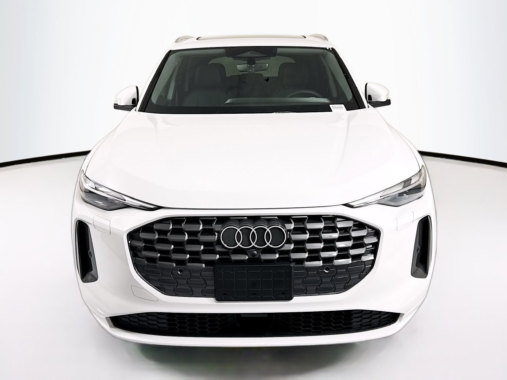 Used 2026 Audi Q5 Premium w/ Convenience Package AWD/4WD image 3