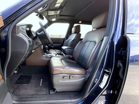 Used 2019 Nissan Armada Platinum w/ Captain's Chairs Package image 10