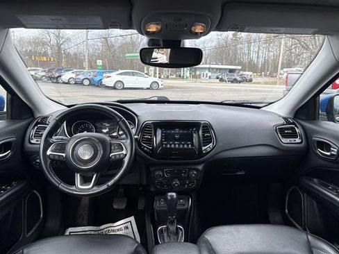 Used 2021 Jeep Compass Latitude FWD image 18