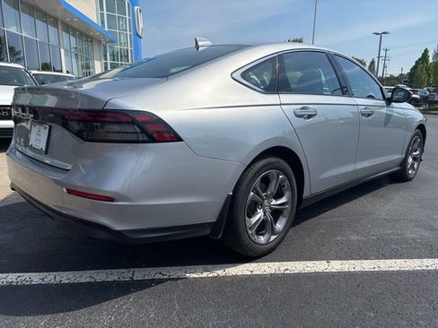 Used 2024 Honda Accord EX image 5