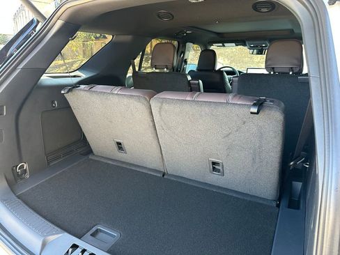 New 2026 Ford Explorer Platinum RWD image 34