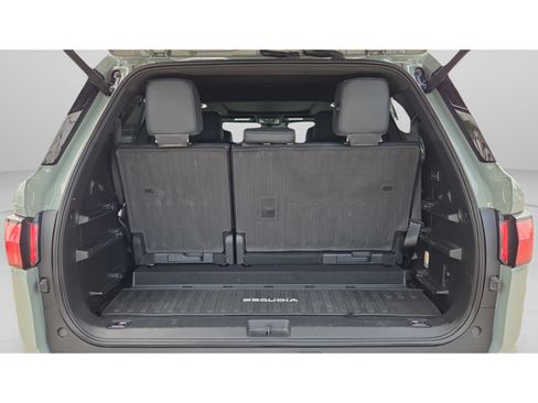 Certified 2025 Toyota Sequoia Platinum AWD/4WD image 9