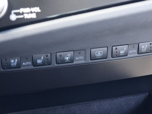 Certified 2024 Lexus ES 300h Ultra Luxury w/ Accessory Package (Z2) FWD image 27
