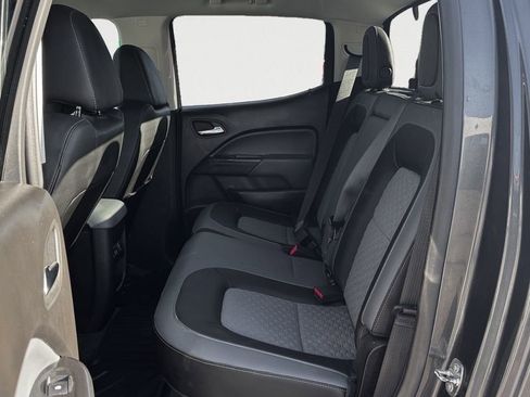 Used 2016 Chevrolet Colorado Z71 image 13