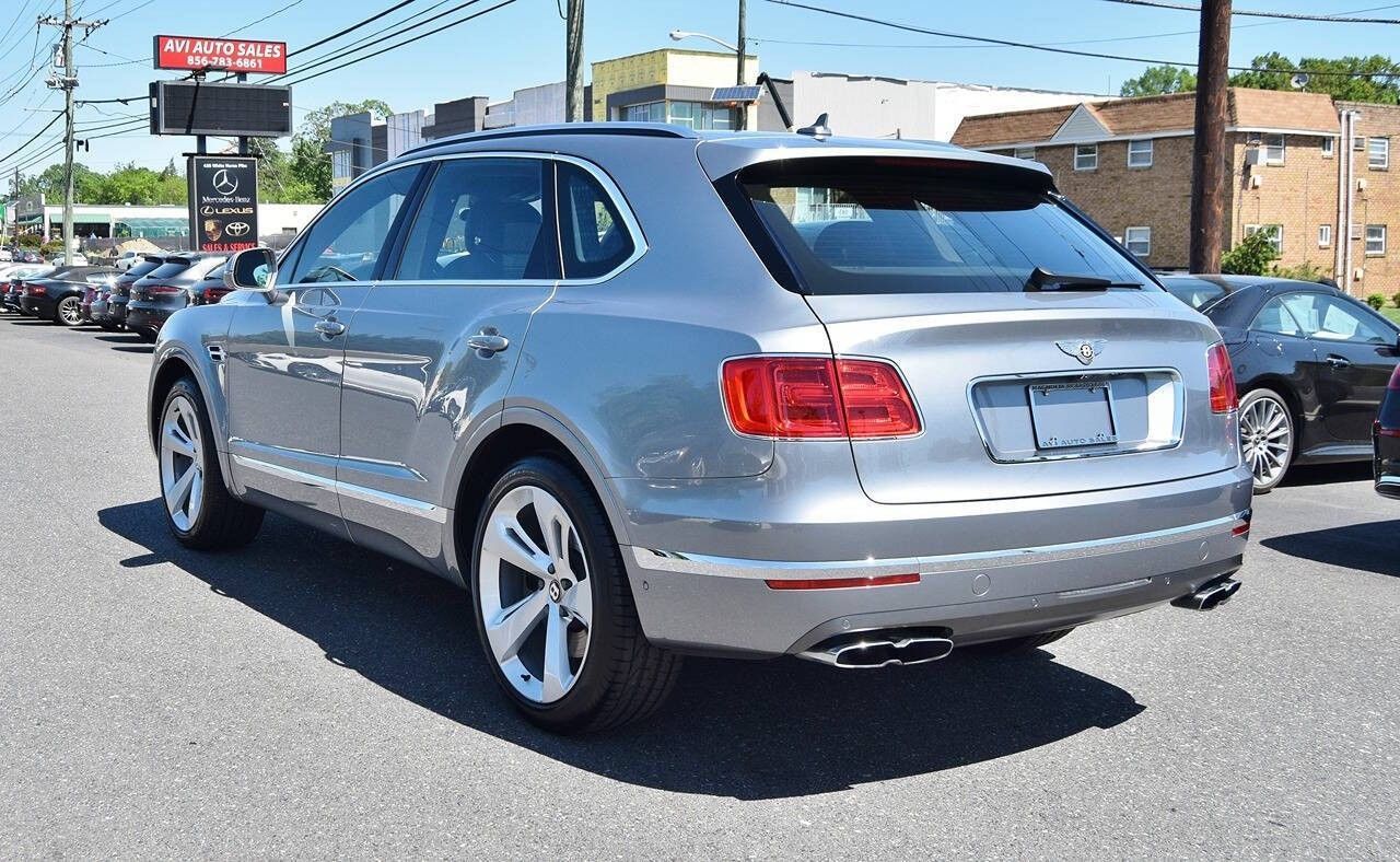Used 2019 Bentley Bentayga AWD/4WD image 7