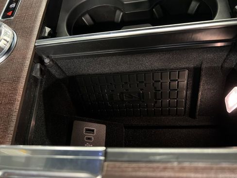 New 2026 Lincoln Navigator Reserve AWD/4WD image 19