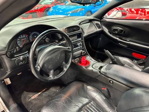 Used 2001 Chevrolet Corvette Z06 RWD image 7