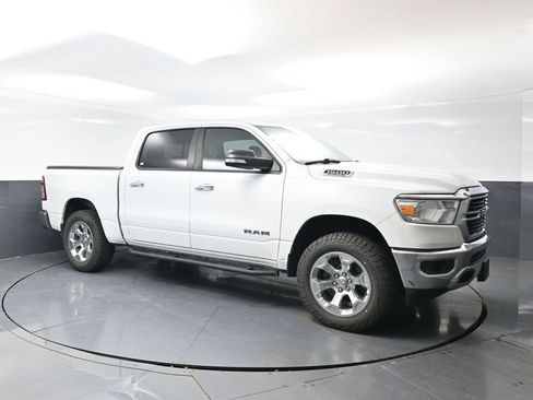 Used 2019 RAM 1500 Big Horn AWD/4WD image 4