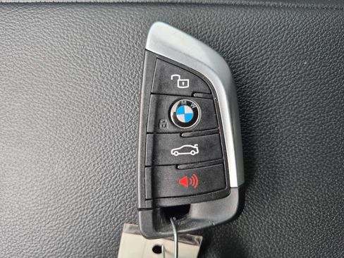 Used 2023 BMW i4 eDrive35 w/ Premium Package RWD image 37