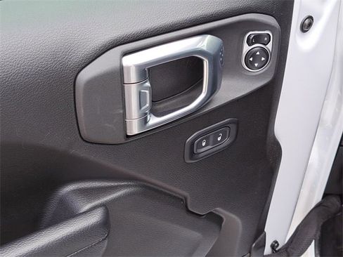 Used 2024 Jeep Gladiator Rubicon w/ Safety Group image 20