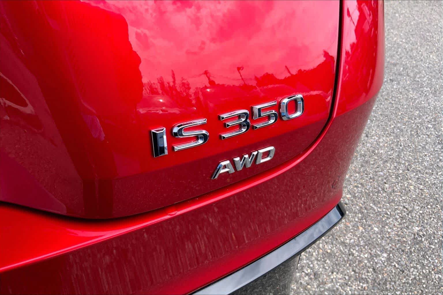 Used 2025 Lexus IS 350 F Sport AWD/4WD image 9