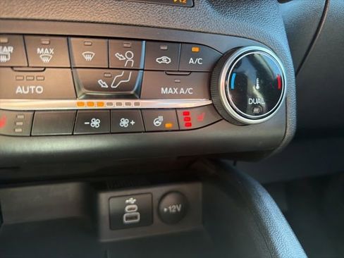 Used 2024 Ford Escape ST-Line AWD/4WD image 30